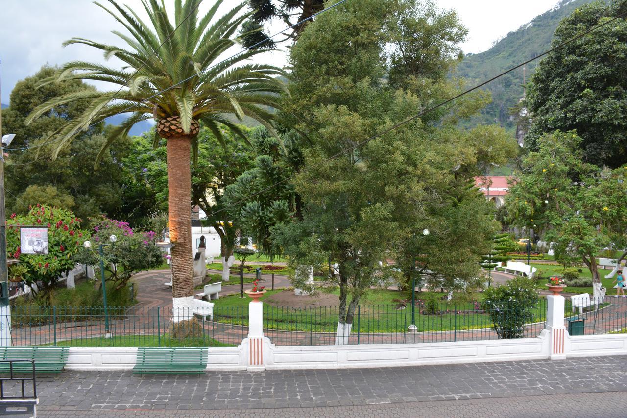 Hotel Flor De Oriente Banos (Tungurahua) Exterior photo