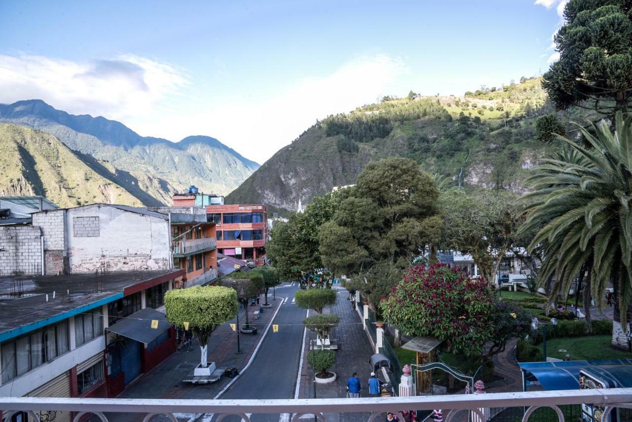 Hotel Flor De Oriente Banos (Tungurahua) Exterior photo
